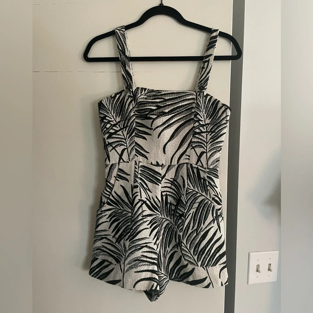 Hutch Annie romper - Picture 8 of 8